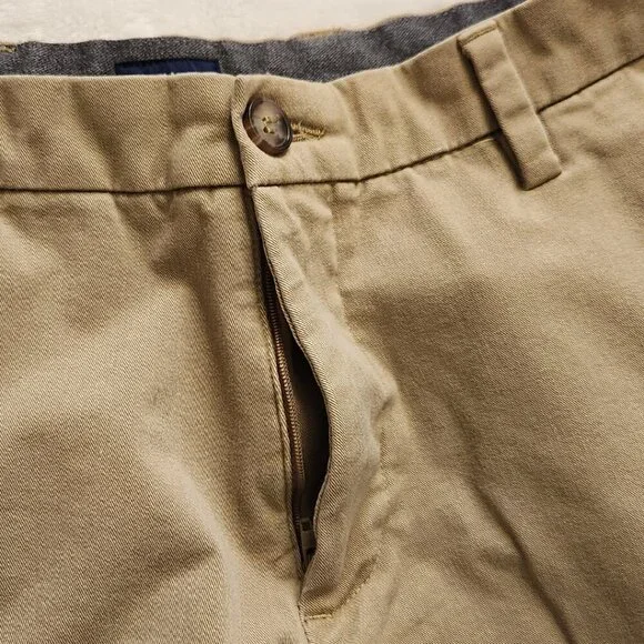 Dockers Mens Khaki long pants, 33x22 pre-owned, nice clean, straight fit, tan - Picture 5 of 8